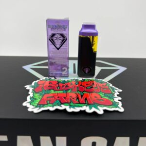 CLEAN CARTS UFC EDITION 2 GRAM LIQUID DIAMONDS + LIVE RESIN DISPOSABLES